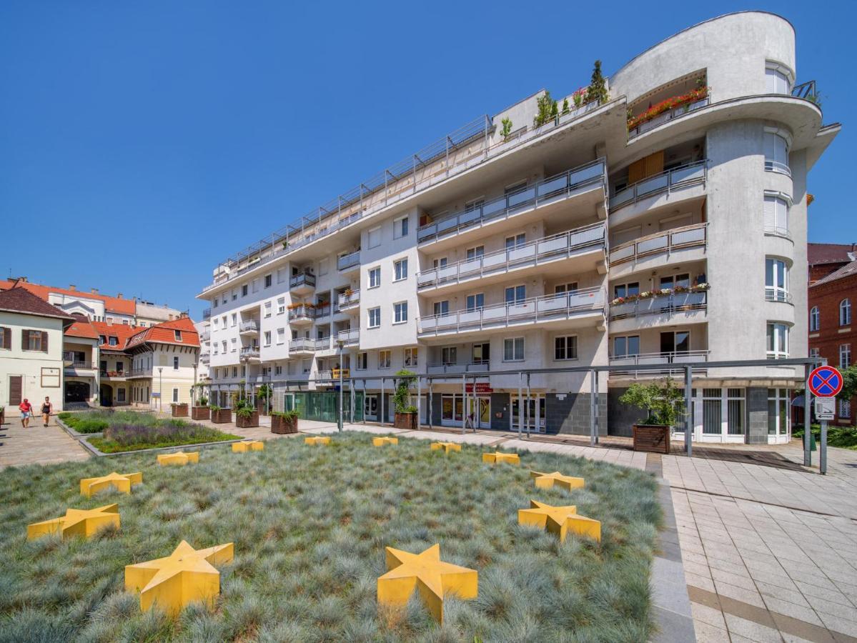 Mokka Apartments Miskolc Exterior foto